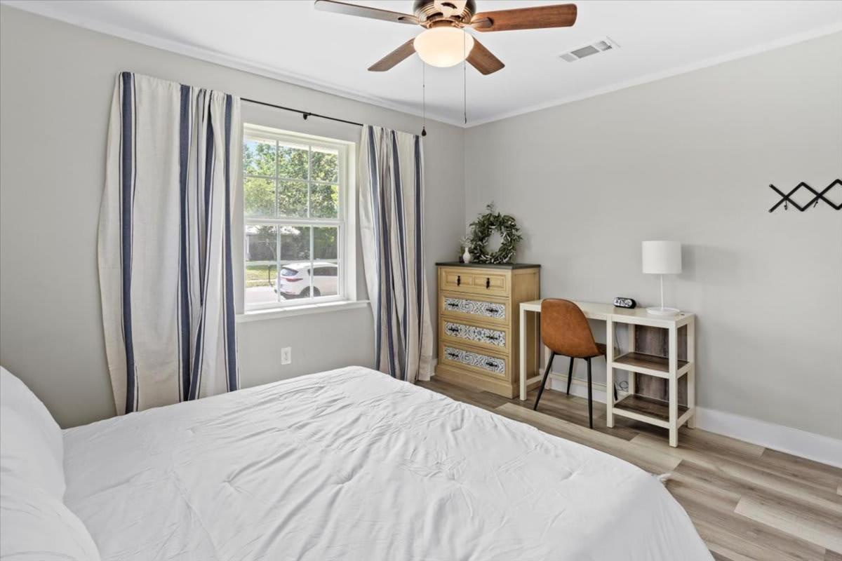 Ranch Home Gem 5Br Home Sleeps 12 With Game Room غولفبورت المظهر الخارجي الصورة